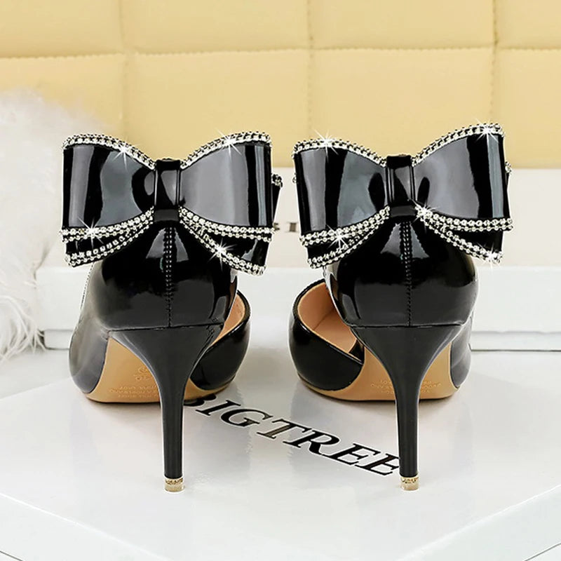 Chic Y2K Patent Leather Kitten Heels with Back Bowknot - Perfect for Coquette Aesthetic Outfits