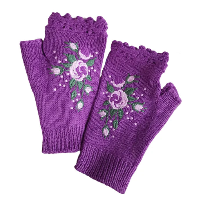Cottagecore Aesthetic Crochet Fingerless Gloves for Cozy Vintage Vibes