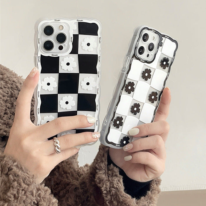 Daisies Plaid Y2K Aesthetic iPhone Case - Cute Coquette Style Phone Accessory