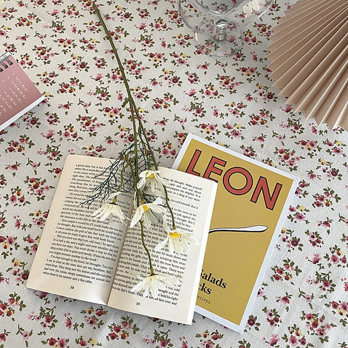 Y2K Aesthetic Floral Tablecloth - Vintage Cottagecore Style for Cozy Home Decor