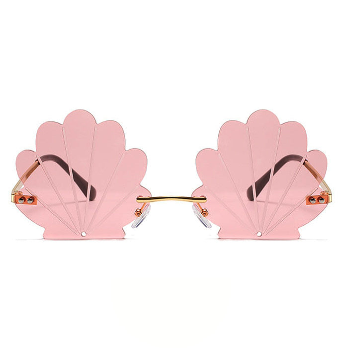 Y2K Aesthetic Seashell Sunglasses for Cute Coquette Style & Retro 90s Grunge Vibes