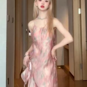 2023 Summer Women's Thin Persimmon Powder Two-Piece Set - Sweet Printed Camisole & Casual Half Skirt - Y2K Petite Style