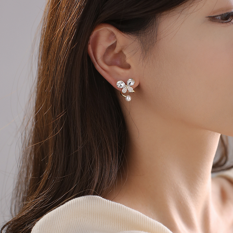 2024 Crystal Zircon Butterfly Earrings for Women, Pearl Studs, Elegant S925 Silver Needle, High-End Fashion Accessories