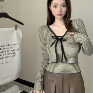 2024 Spring Slim-Fit Bowknot Cardigan and Camisole Set - Stylish Niche Layering Top