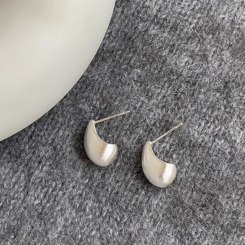 2025 Fashionable Metal Brushed Water Droplet Stud Earrings for Women - Trendy Short Earrings