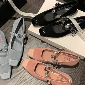 2025 New Women's French Low-Heeled Mary Jane Flats with Pearl Buckle - Genuine Leather, Square-Toe, Chanel-Style, Shallow Mouth