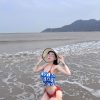 2025 Summer Women's Sexy Printed Camisole - Slim Sleeveless Short Strap Top in European and American Style
