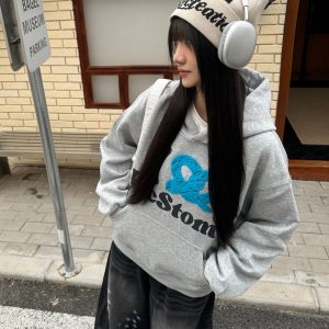 3D Embroidered Handmade Silk Screen Printed Short Wide Clean Fit Pullover Hoodie for Women - Trendy Casual Fashion