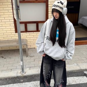3D Embroidered Handmade Silk Screen Printed Short Wide Clean Fit Pullover Hoodie for Women - Trendy Casual Fashion
