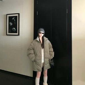 90s Style White Duck Down Mid-Length Loose Stand Collar Jacket for Weekend Wear