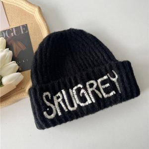 American Retro 3D Embroidered Wool Hat for Women - Warm Knitted Cap for Autumn and Winter, Small Face Cold Weather Accessory