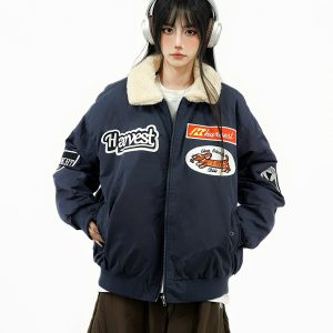 American Retro Design Quilted Thick Jacket with Lamb Fleece Collar for Women – Stylish Winter Coat for Couples