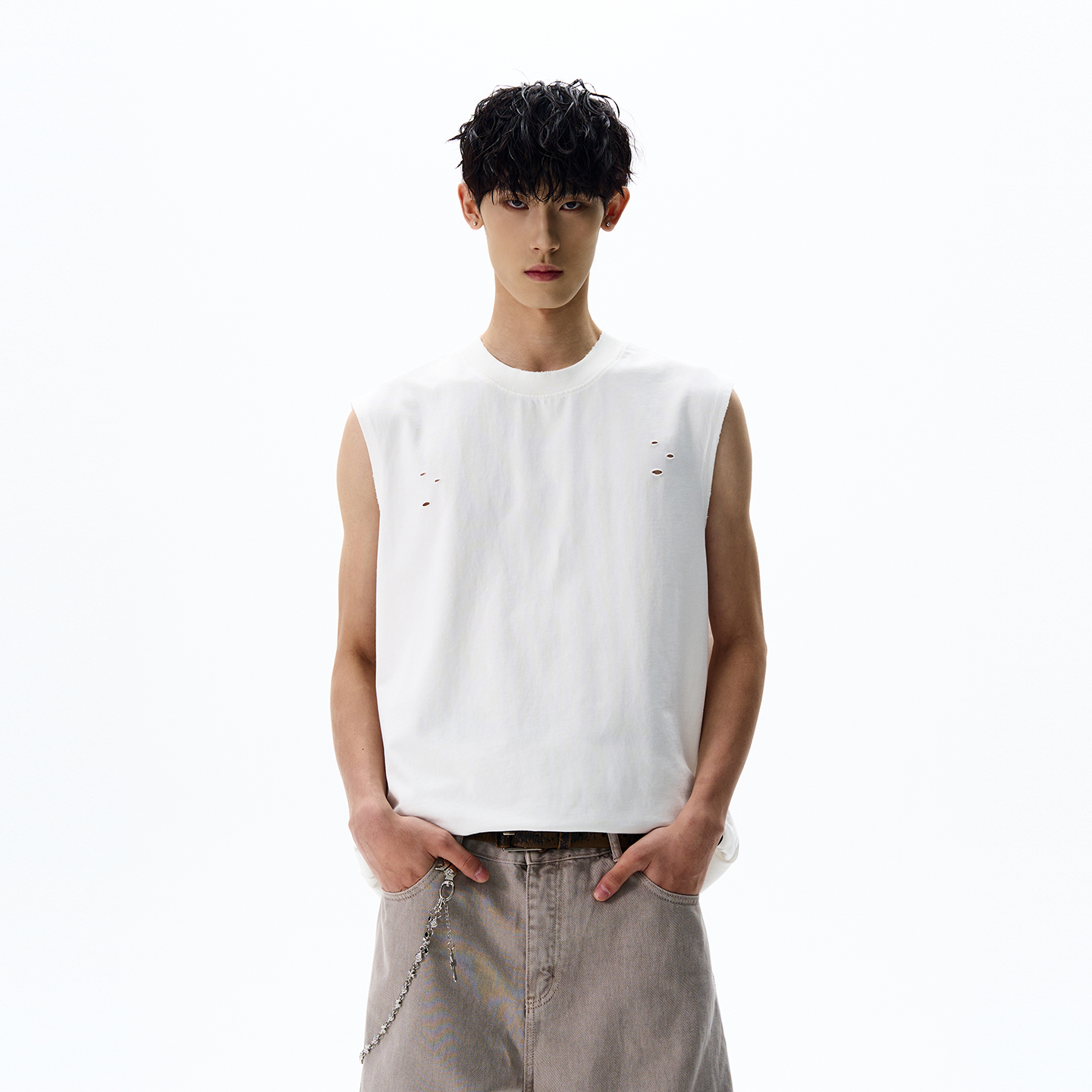 American Retro Ripped Sleeveless Vest - Clean Fit Summer Casual T-Shirt for Versatile Y2K Style