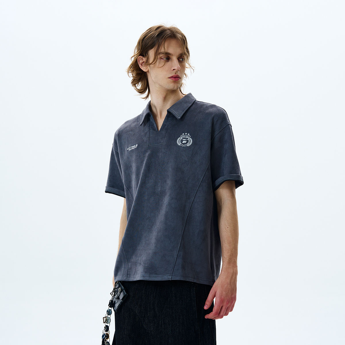 American Retro Suede Ball Embroidered V-Neck Short Sleeve T-Shirt - Cleanfit Loose Top for Y2K and 90s Style Fashion
