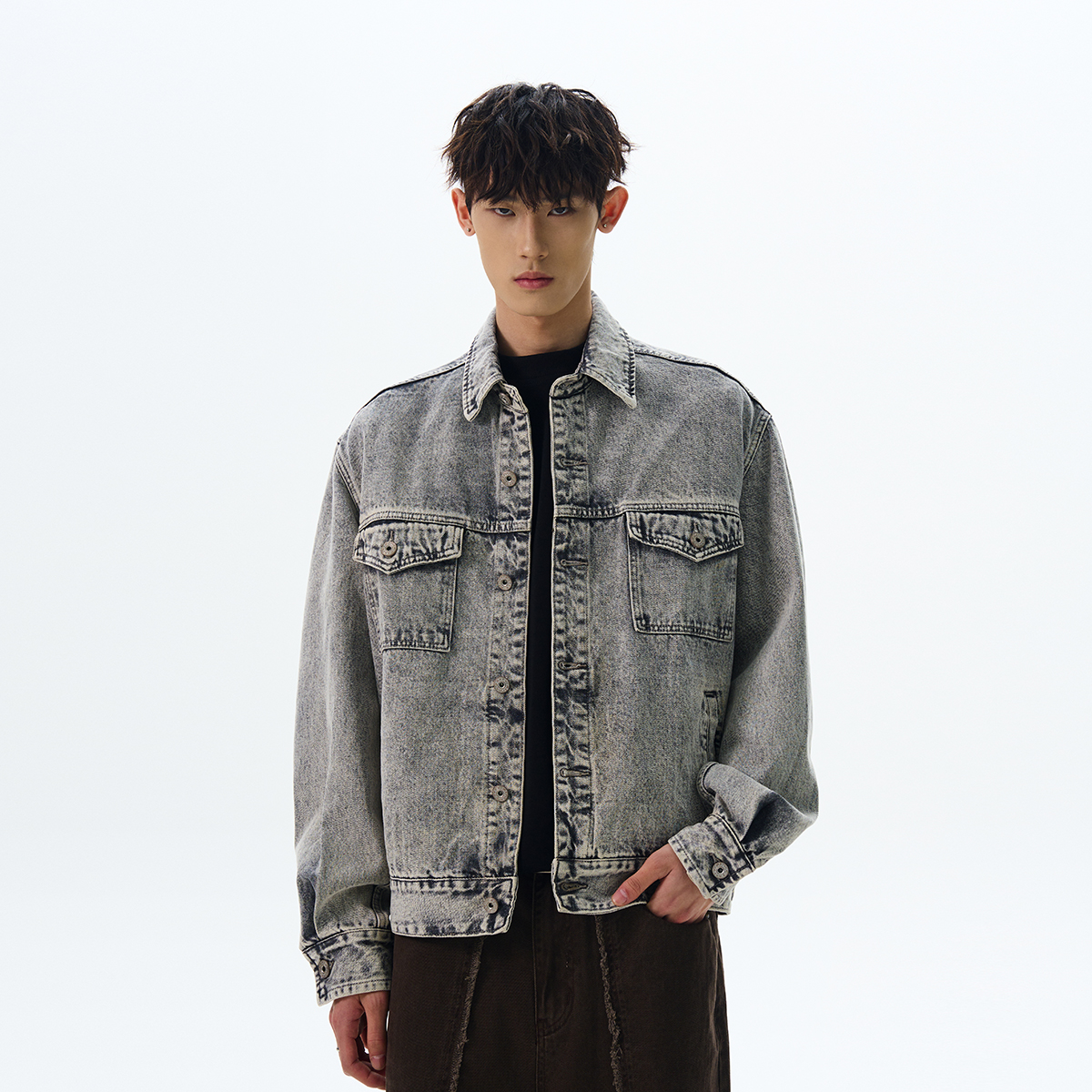 American Retro Vintage Distressed Washed Denim Jacket - Trendy Clean Fit Short Silhouette for Y2K and 90s Style Fashion