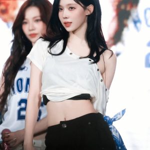 Asymmetrical Off-Shoulder Short Sleeve T-Shirt with Eyelet Detail - Trendy Hot Girl Top for Y2K and Korean Style Fashion