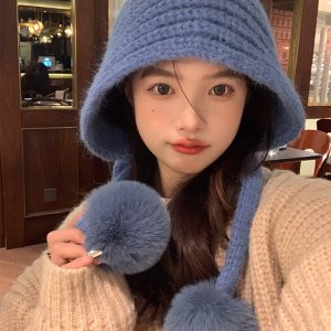 Autumn Winter Knitted Wool Hat for Women, Warm Pom-Pom Beanie, Versatile Face-Shaping Lei Feng Style, Cozy Ear Protection