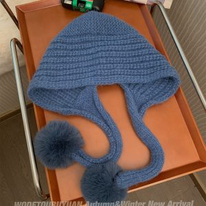 Autumn Winter Knitted Wool Hat for Women, Warm Pom-Pom Beanie, Versatile Face-Shaping Lei Feng Style, Cozy Ear Protection