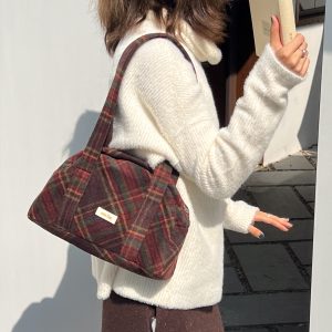 Autumn Winter Plaid Boston Bag - Large Capacity Versatile Textured Shoulder Bag for Everyday and Travel Style