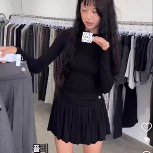 Autumn/Winter Ballet Pleated Short Skirt Dress - Soft Elastic Slim-Fit Flattering Design for Chic Y2K Style