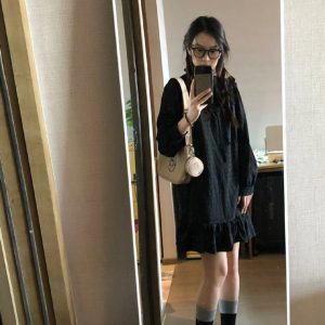 Autumn/Winter Vintage Black Jacquard Long Sleeve Loose Fit Slimming Dress - French High-End Style for 2023