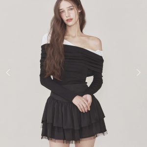 Ballet-Inspired Layered Off-Shoulder Long Sleeve Shirt in Zhang Yuanying Style - Chic Niche Fashion for Y2K and Korean Style Lovers