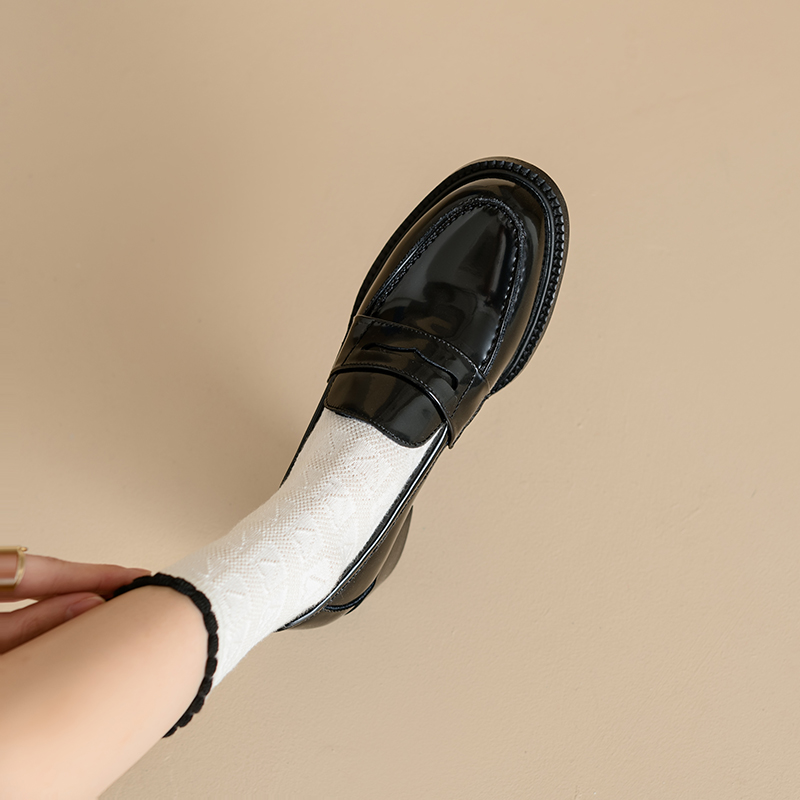 Black Patent Leather Chunky Heel Loafers for Women - 4cm Round Toe, Versatile British Style, Comfortable Small Leather Shoes