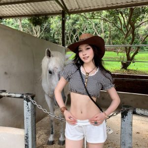 Black & White Little Pony Logo Cuffed Shorts - Lightweight Sports Shorts for Comfort and Style - Perfect for Casual Wear