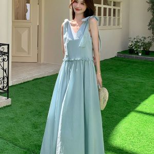 Blue Flowing Ribbon V-Neck Sleeveless Dress for Women - 2025 Summer French Style Goddess Waist-Cinching Long Dress