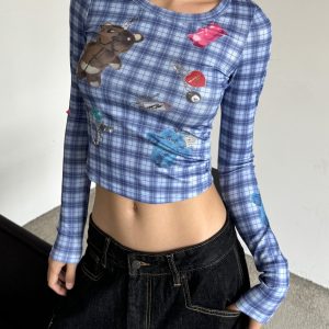 Blue Plaid Long Sleeve T-Shirt with Cute Bear Print, Slim Fit Summer Style for a Spicy Heat Look