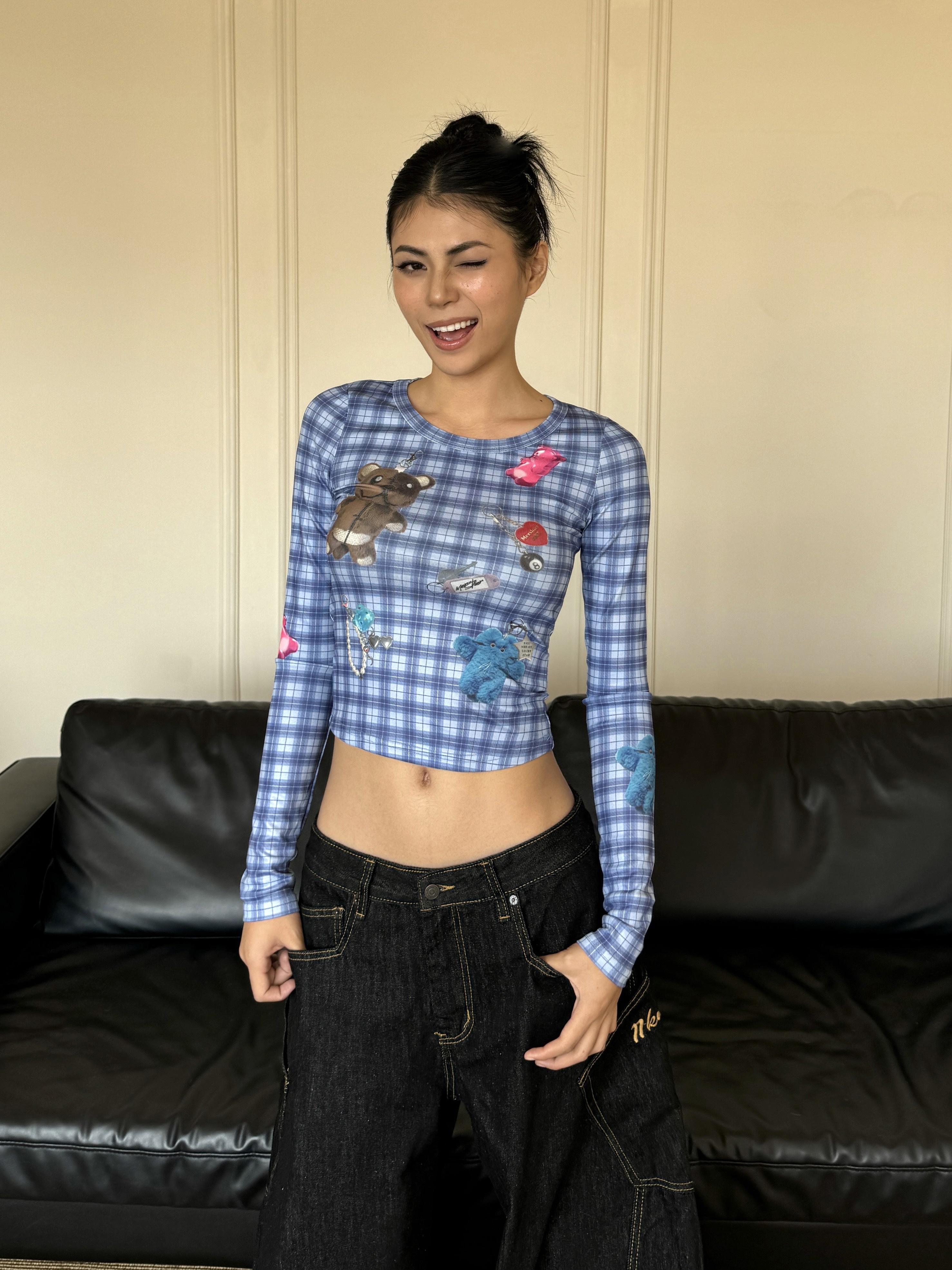 Blue Plaid Long Sleeve T-Shirt with Cute Bear Print, Slim Fit Summer Style for a Spicy Heat Look