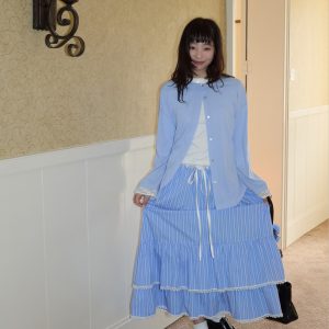 Blue Striped Lace Half Skirt - Elegant A-Line Design, Slimming Cake Style, Perfect for Beach Outings and 90s Inspired Looks