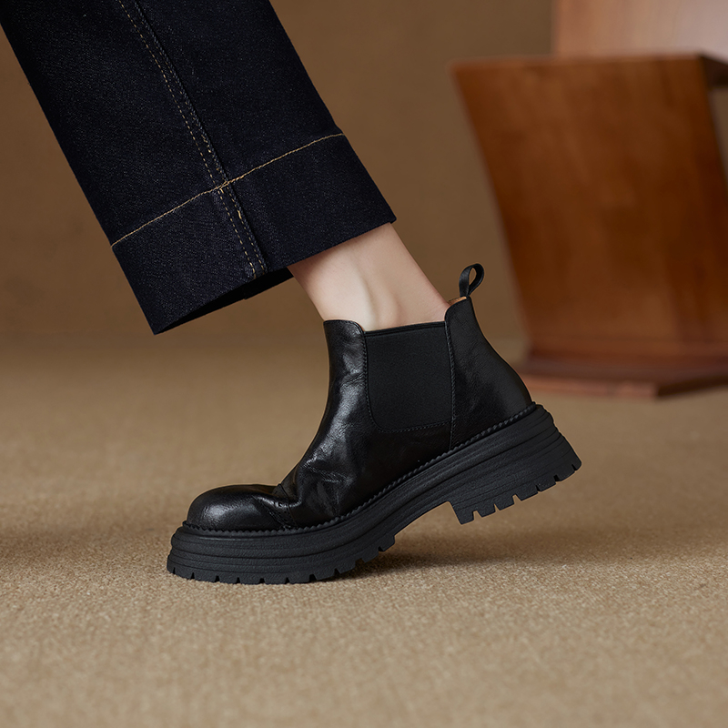 British Style Round Toe Thick-Soled Genuine Leather Elastic Ankle Chelsea Boots for Women - Versatile Comfort Footwear