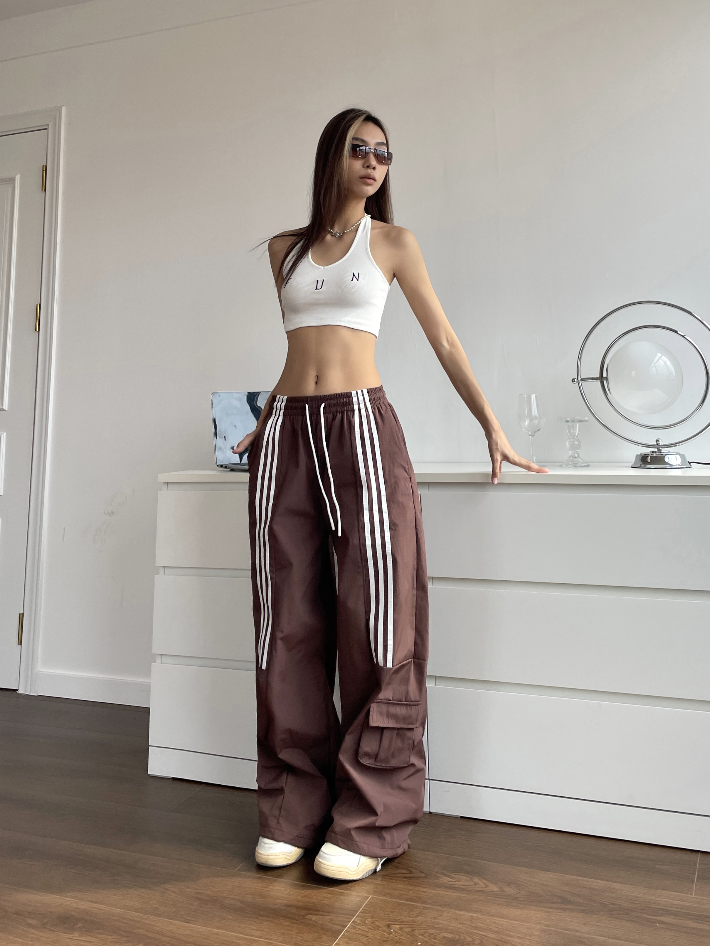 Brown Wide-Leg Casual Pants for Women - Retro Hip-Hop Street Dance Style, Loose Fit, Drawstring Detail, Floor-Length, American-Style