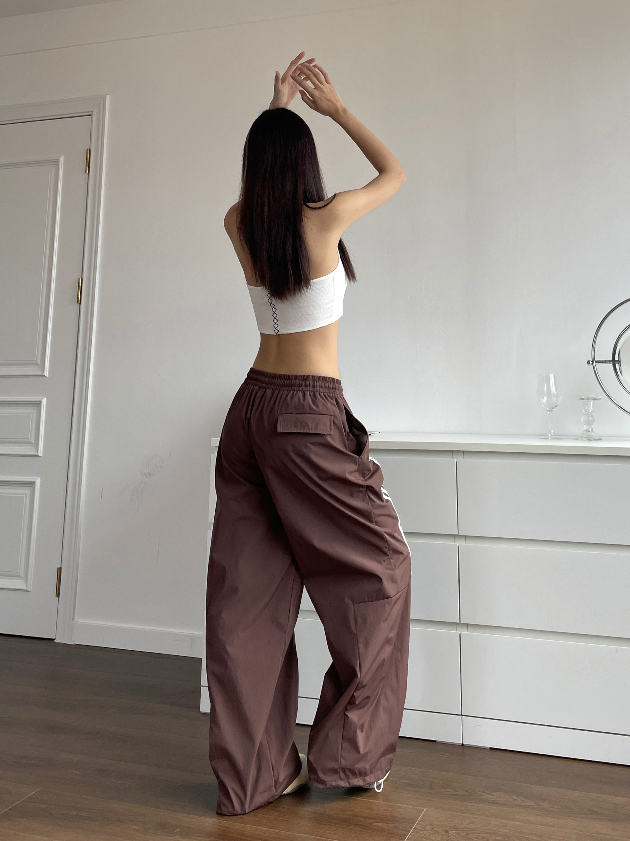Brown Wide-Leg Casual Pants for Women - Retro Hip-Hop Street Dance Style, Loose Fit, Drawstring Detail, Floor-Length, American-Style
