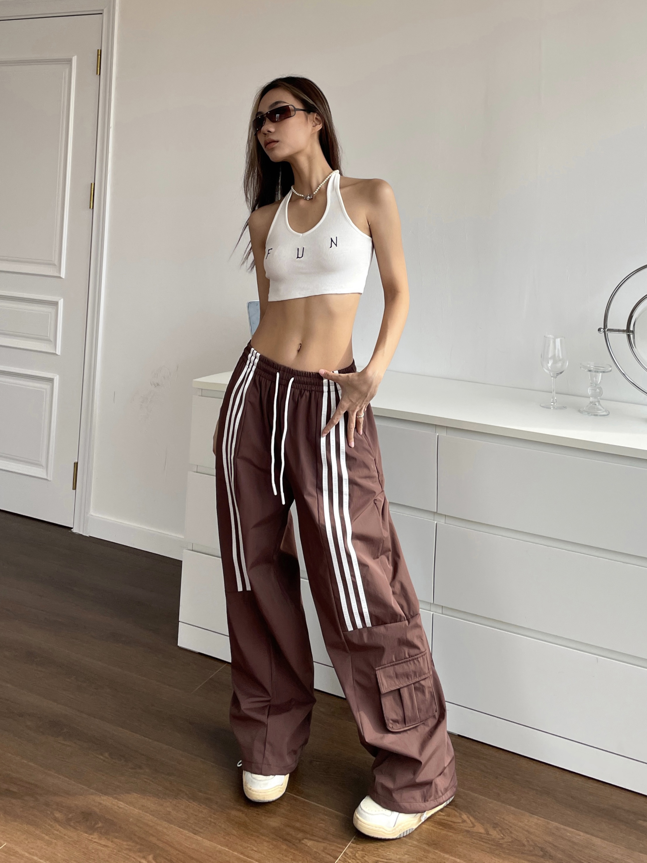 Brown Wide-Leg Casual Pants for Women - Retro Hip-Hop Street Dance Style, Loose Fit, Drawstring Detail, Floor-Length, American-Style
