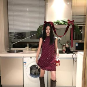 Burgundy Sleeveless Dress with French Diamond Pattern - Women's Spring Short Skirt, Y2K Chic, Perfect for Casual Outings