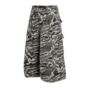 Camouflage Cargo Shorts for Men, Loose Trendy Vintage Style, American Casual Three-Quarter Pants for Summer 2025