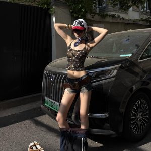 Camouflage Star Tank Top for Women - Sexy 5-Pointed Star Design, Summer 2025 Short Tight Fit, Instagram-Ready Style