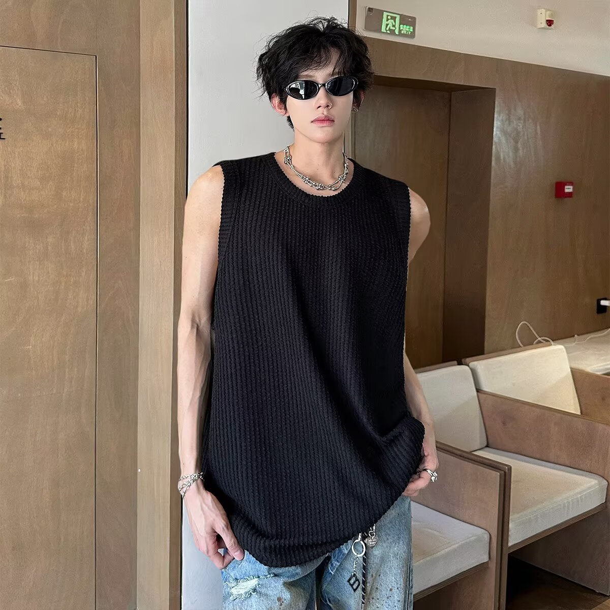 Casual Loose Fit Ribbed Snake Pattern Sleeveless Tank Top for Men - Summer Lazy Style Solid Color Vest Inner Wear