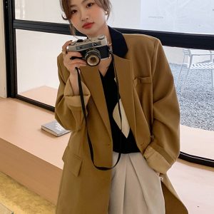 Chic Dark Coffee Small Suit Jacket for Women - High-End Casual Blazer for Petite Sizes, Perfect for Spring and Autumn