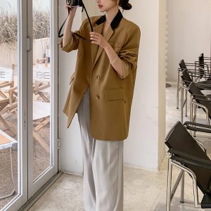 Chic Dark Coffee Small Suit Jacket for Women - High-End Casual Blazer for Petite Sizes, Perfect for Spring and Autumn