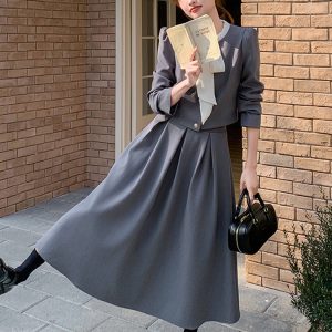 Chic Gray Suit Set for Women - Elegant Two-Piece Blazer and Skirt Outfit, 2025 Spring Fashion, Sophisticated Style
