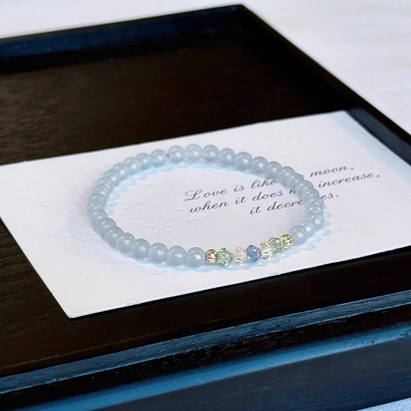 Chic Natural Aquamarine Bracelet for Women with High-End Czech Beads - Elegant French Design, Perfect for Special Occasions