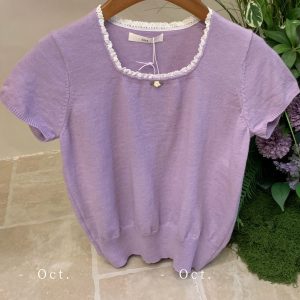 Chic Slim-Fit Short Knitted Sweater for Women - Stylish Age-Reducing Top in High-Quality Knit, Perfect for Y2K and Casual Looks
