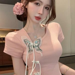 Chinese Style Butterfly Decorative Short Sleeve T-Shirt for Women - Irregular Button Tassel Slim Fit - Summer Y2K Fashion