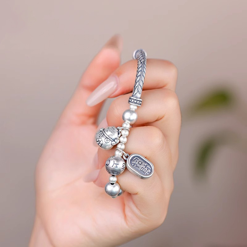 Chinese Style Fortune Cat Bead Bracelet with Six-Character Mantra - 2025 Emotion Stabilizing Half Bangle Half Chain for Women