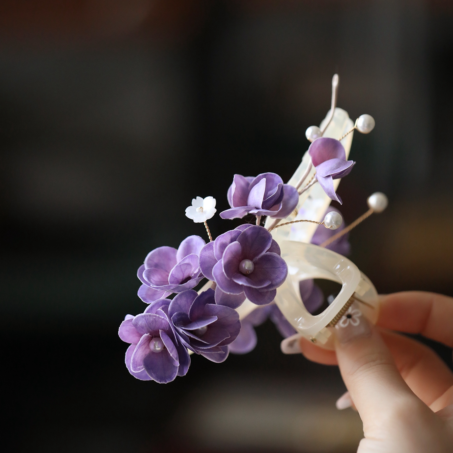 Chinese-Style Hair Clip for Women, High-End Shark Clip, Hanfu Accessory, Vintage National Wind Design, Elegant Back of Head Hairpiece