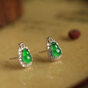 Chinese Style Natural Jade Gourd Earrings in Yang Green with Pure Silver - Elegant National Wind Gemstone Accessories for Women