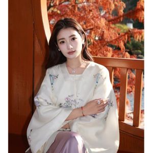 Chinese-Style Printed Jacket for Women - Unique Age-Reducing Design, White National Wind Shirt, Trendy Fashion Top